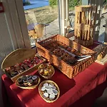 Logis De La Loire - Restaurant Les Bateliers 酒店 2*