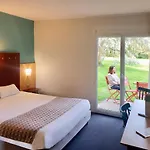 Logis De La Loire - Restaurant Les Bateliers Отель 2*