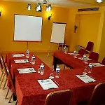Logis De La Loire - Restaurant Les Bateliers 昂斯尼