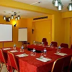 Logis De La Loire - Restaurant Les Bateliers Hotel 2*