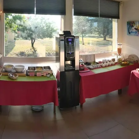 Logis De La Loire - Restaurant Les Bateliers Szálloda Ancenis