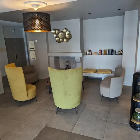 Logis De La Loire - Restaurant Les Bateliers 앙세니스