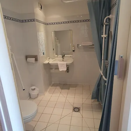 Logis De La Loire - Restaurant Les Bateliers