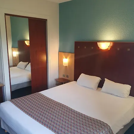 Logis De La Loire - Restaurant Les Bateliers 昂斯尼