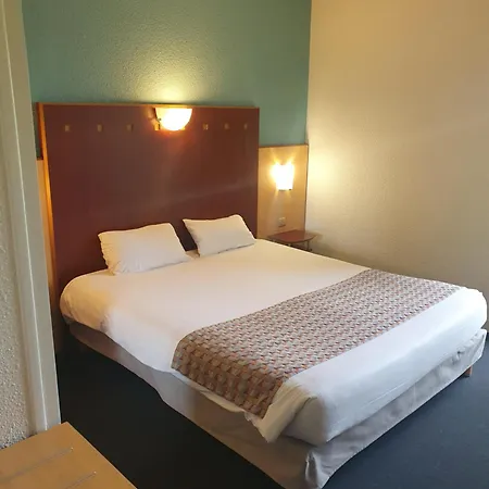 酒店 Logis De La Loire - Restaurant Les Bateliers 2*