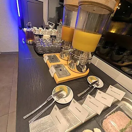 Logis De La Loire - Restaurant Les Bateliers Hotel Ancenis