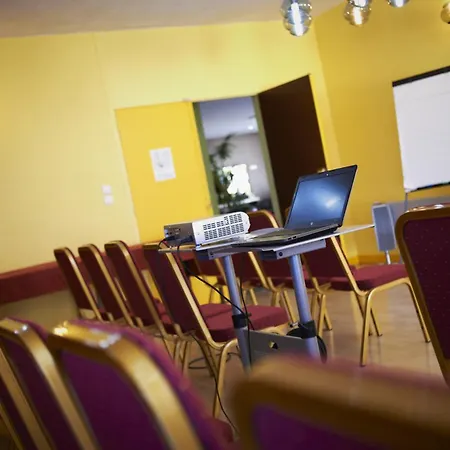 Logis De La Loire - Restaurant Les Bateliers Ancenis