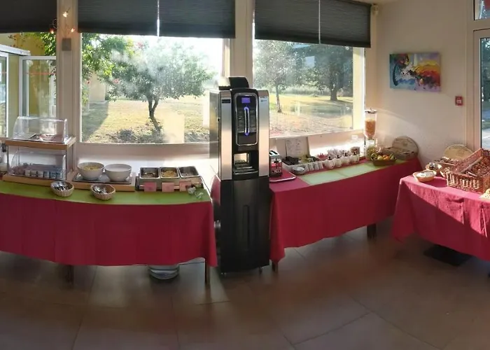 Logis De La Loire - Restaurant Les Bateliers Отель Ансени