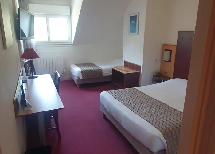 Logis De La Loire - Restaurant Les Bateliers Отель Ансени