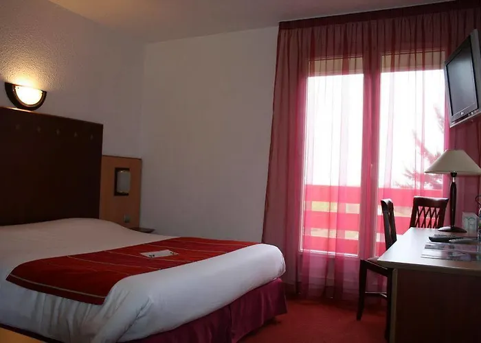 Logis De La Loire - Restaurant Les Bateliers Hotel Ancenis